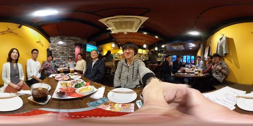 学部4年生と秘書さんの歓迎会を開催しました