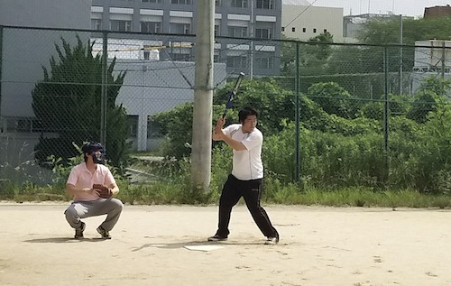 ソフトボール大会に参加しました