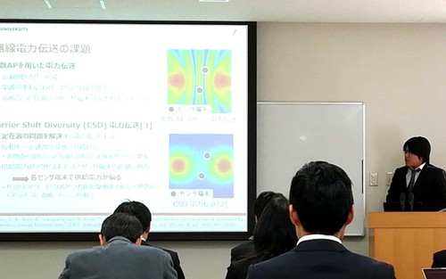M2の川崎とM2のZebaが修論発表会において発表を行いました