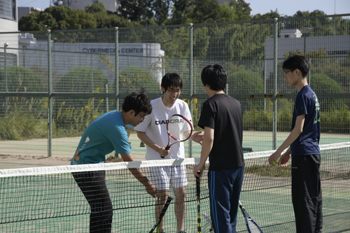 吹田祭テニス大会に勝利してベスト8に進出です!