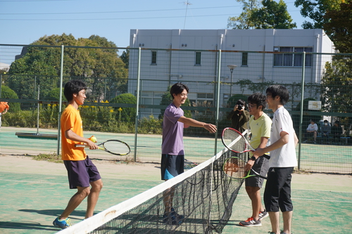 なんと!吹田祭テニス大会準決勝で勝利して、決勝に進出です!!!